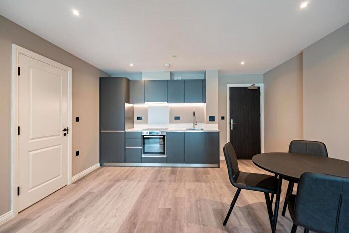 2 Bedroom Apartment To Rent In Springwell Gardens, Springwell Road, Leeds, LS12