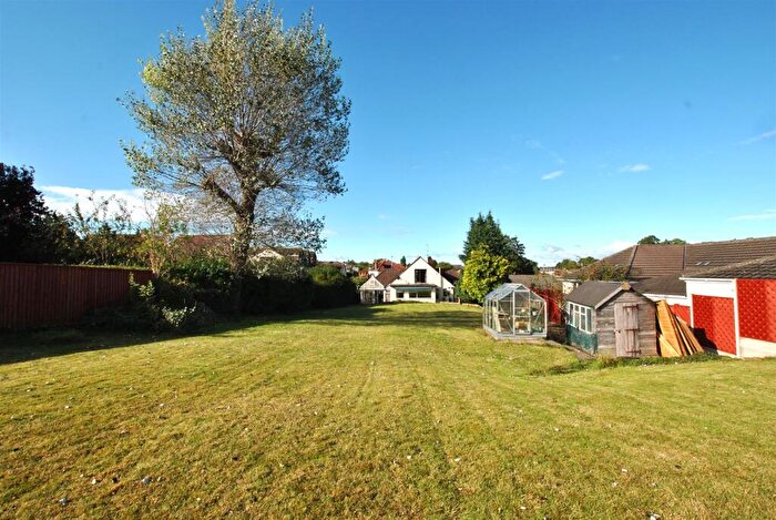 2 Bedroom Detached Bungalow For Sale In Court Farm Road, Longwell Green, BS30