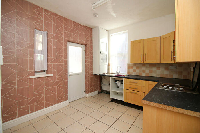 3 Bedroom Terraced House For Sale In Portland Road, Blackpool, FY1