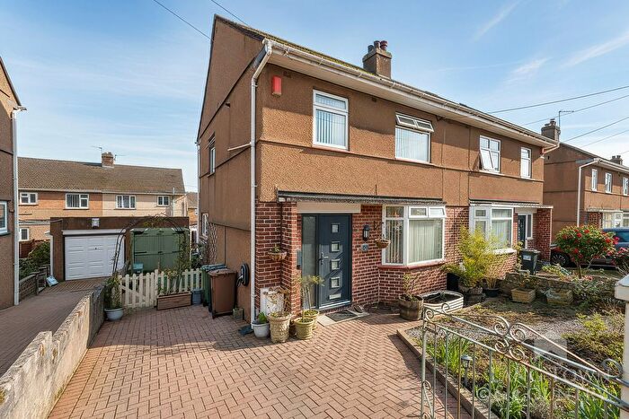 3 Bedroom Semi Detached House For Sale In Thornyville Close, Oreston, Plymouth, PL9