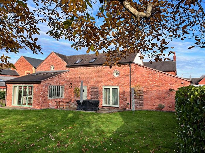 4 Bedroom Barn Conversion To Rent In Newcastle Road, Blakelow, Nantwich, Cheshire, CW5