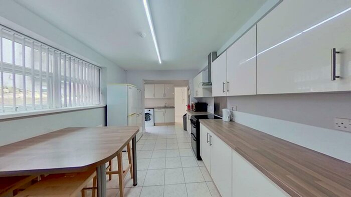 5 Bedroom Terraced House To Rent In Lewis Street, Treforest, Pontypridd, CF37