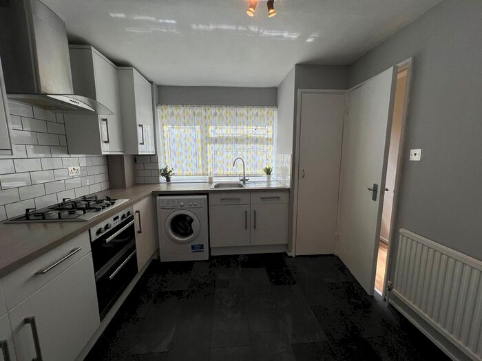 3 Bedroom Terraced House To Rent In Asthall Gardens, Ilford, IG6