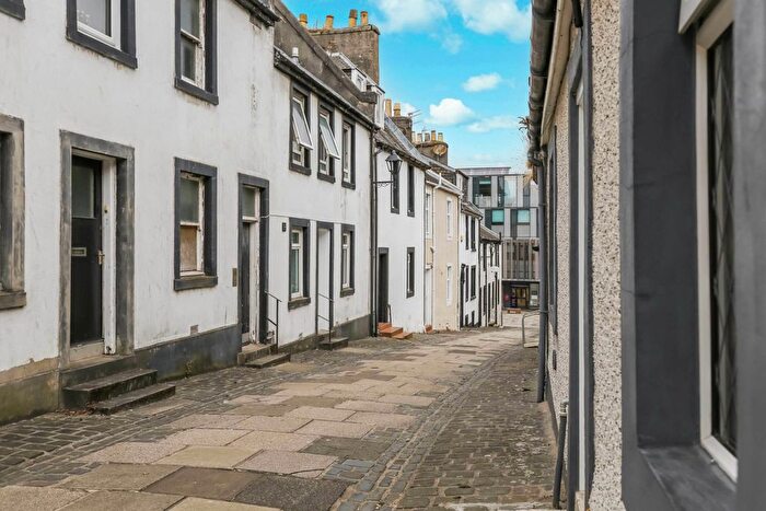 2 Bedroom Flat For Sale In , / Hill Street, Irvine, KA12