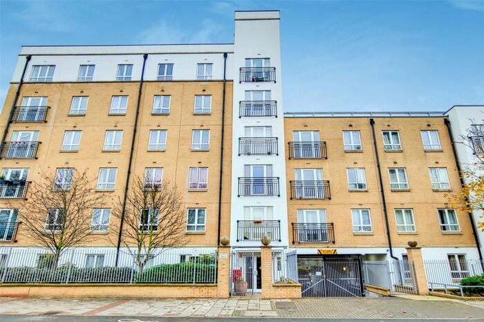2 Bedroom Apartment To Rent In Granite Apartments, Windmill Lane, London, E15