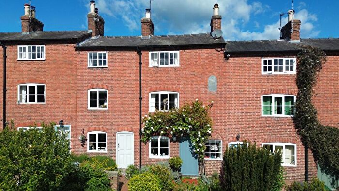 2 Bedroom Cottage For Sale In Blanch Croft, Melbourne, DE73