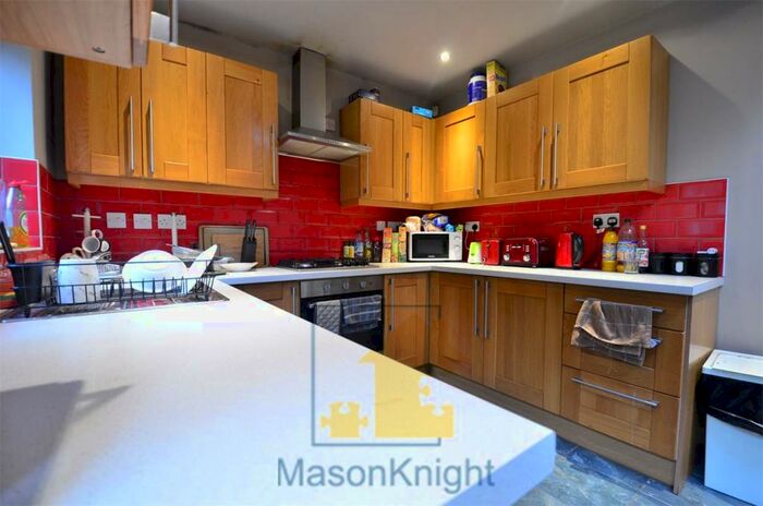 5 Bedroom Terraced House To Rent In / Academic Year Newly Refurbished Double Bedroom Student House On Milner Road, Selly Oak, Free Ultrafast M, B29