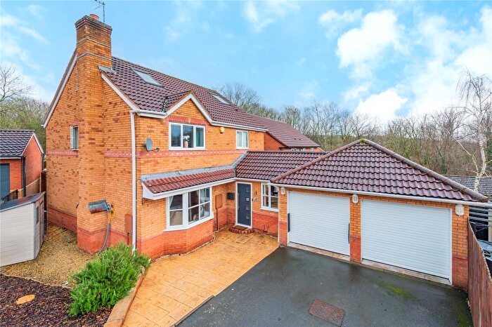 5 Bedroom Detached House For Sale In Norwich Drive, Telford, Shropshire, TF3