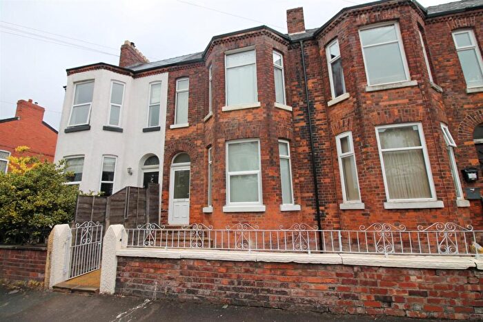 1 Bedroom Apartment To Rent In Roseneath Road, Urmston, M41