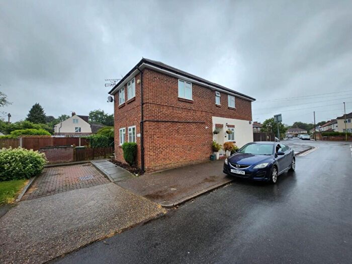 2 Bedroom Apartment To Rent In Cottonmill Lane, St. Albans, Hertfordshire, AL1