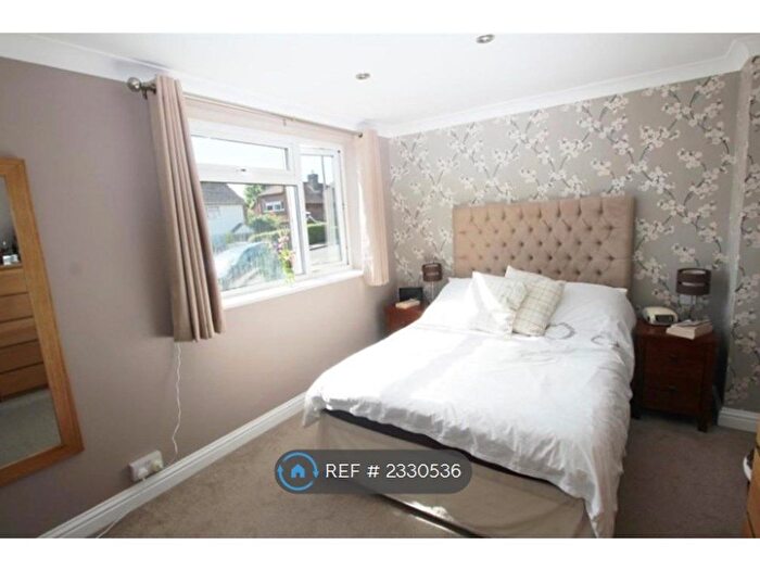 2 Bedroom End Of Terrace House To Rent In Coronation Gardens, Battle, TN33