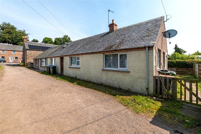 2 Bedroom Bungalow For Sale In Carriers Entry, Bankfoot, Perth, Perth And Kinross, PH1