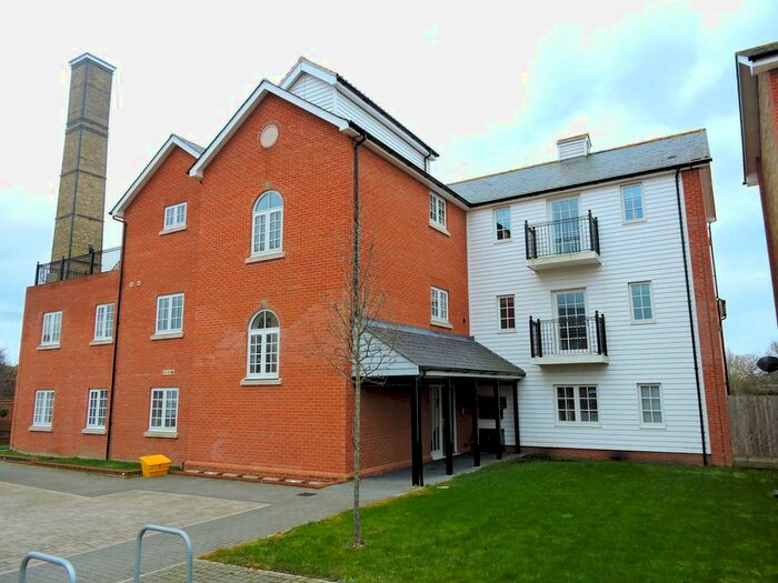 2 Bedroom Flat To Rent In Ridley Green, Hertford End, Chelsmford, CM3