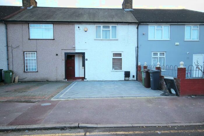 2 Bedroom Terraced House To Rent In Rothwell Road, Dagenham, London, RM9