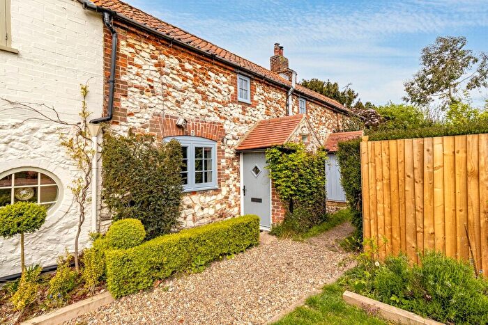 3 Bedroom Cottage For Sale In Kirkgate, Holme Next The Sea, Hunstanton, Norfolk, Lj, PE36