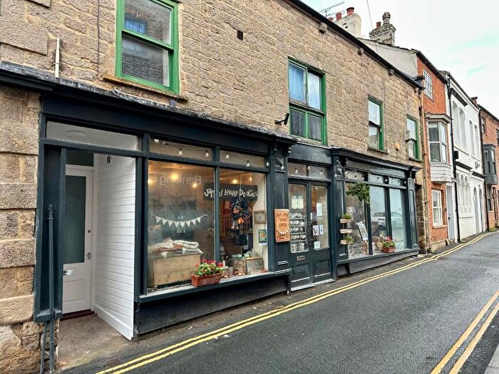 1 Bedroom Flat To Rent In Kirkgate, Knaresborough, North Yorkshire, HG5