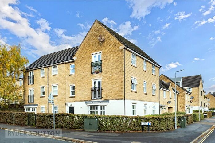 2 Bedroom Apartment For Sale In Queensway, Halifax, West Yorkshire, HX1