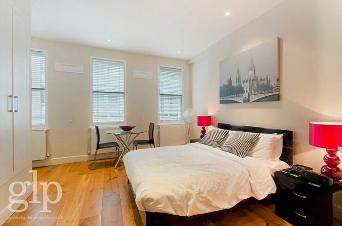 Studio To Rent In William Iv Street, London, WC2N
