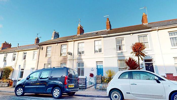 3 Bedroom Terraced House For Sale In John Street, Penarth, CF64
