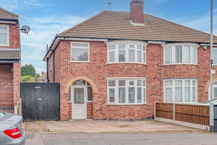 3 Bedroom Semi-Detached House For Sale In Mossdale Road, Leicester, LE3
