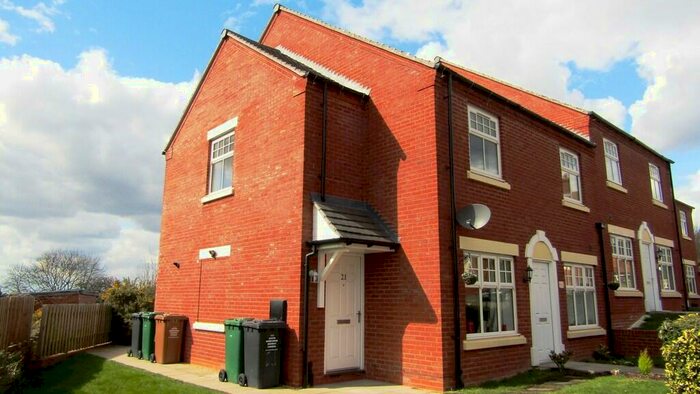 2 Bedroom Apartment To Rent In Frederick Street, Woodville, DE11