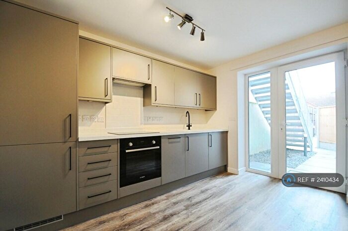 1 Bedroom Flat To Rent In London Road, St. Albans, AL1