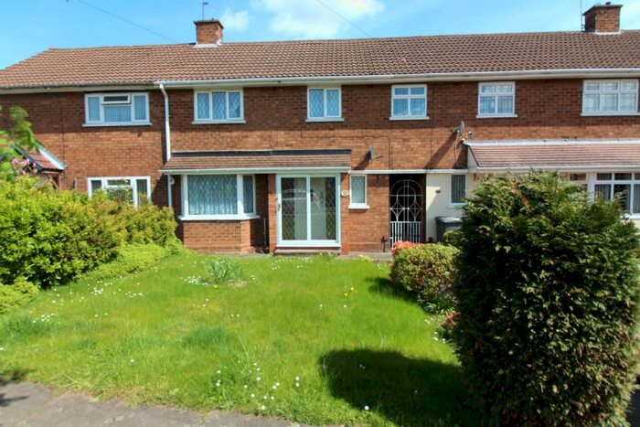 2 Bedroom Town House To Rent In Hylstone Crescent, Wednesfield, Wolverhampton, WV11