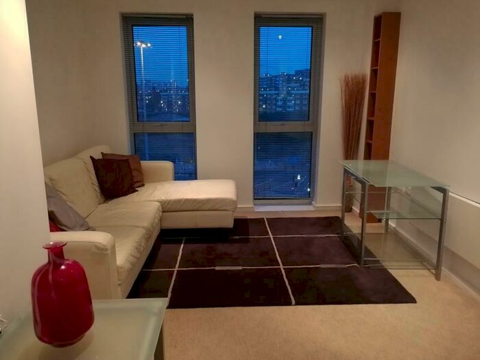 1 Bedroom Apartment To Rent In Trinity One, Neptune Street, LS9