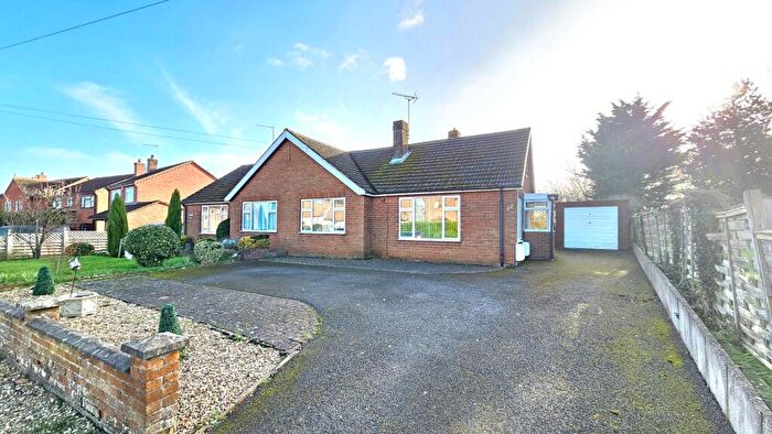 2 Bedroom Semi-Detached Bungalow For Sale In Church Street, Digby, LN4