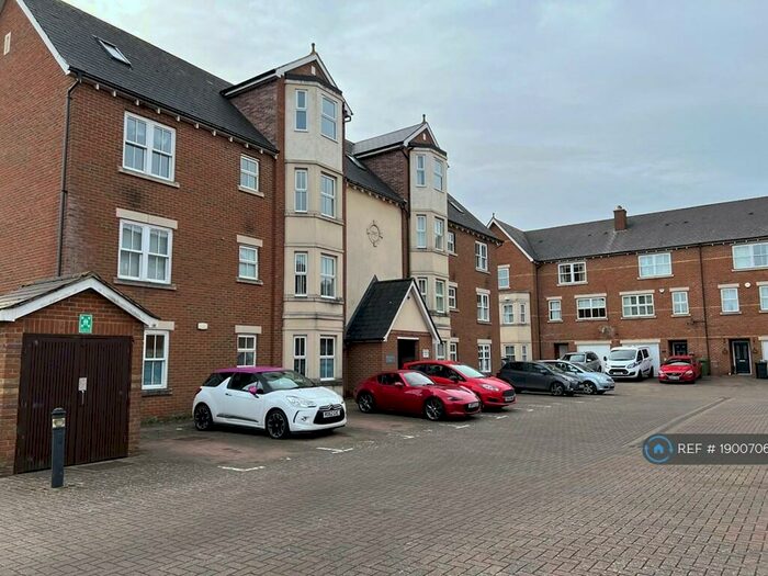 2 Bedroom Flat To Rent In Burdock Court, Maidstone, ME16