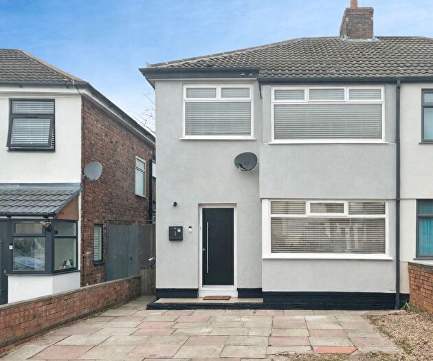 3 Bedroom Semi-Detached House For Sale In Wyndham Avenue, Liverpool, L14