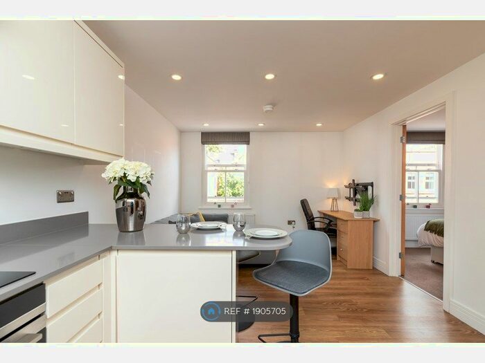 1 Bedroom Flat To Rent In Mitaka House, Leamington Spa, CV32