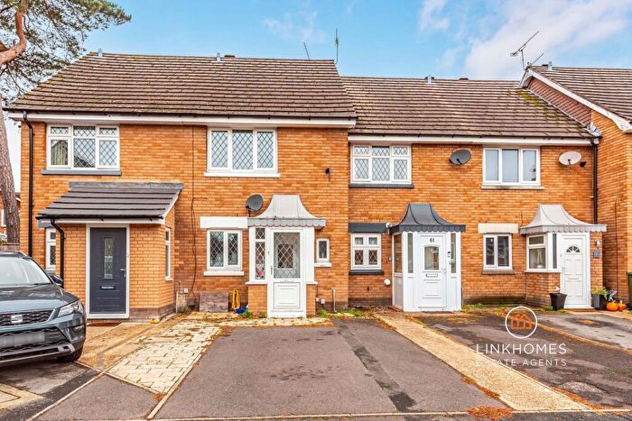 2 Bedroom Terraced House For Sale In Goldfinch Road, Poole, BH17