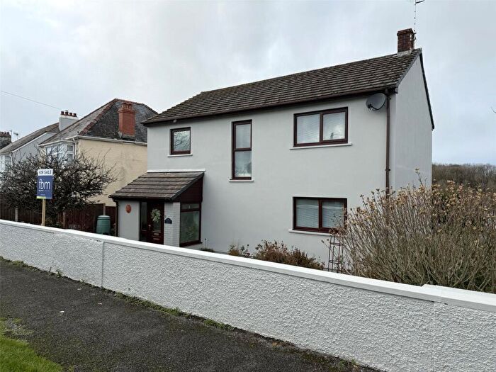 4 Bedroom Detached House For Sale In Lamack Vale, Tenby, Pembrokeshire, SA70