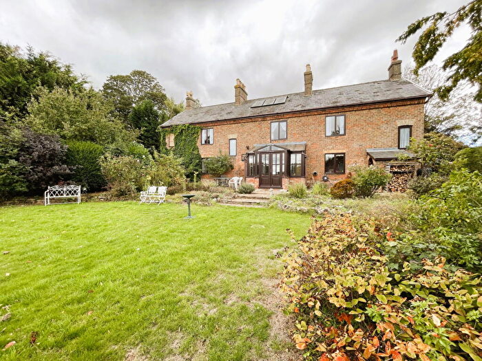 7 Bedroom Detached House For Sale In East Bank, Sutton Bridge, Spalding, PE12