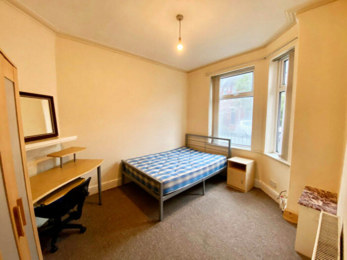 3 Bedroom Terraced House To Rent In Heald Place, Manchester, M14