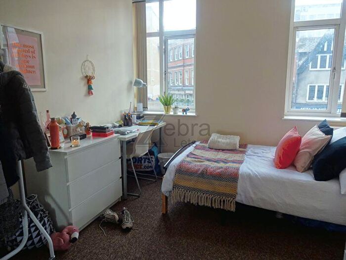 3 Bedroom Flat To Rent In Lower Parliament Street, Nottingham, NG1