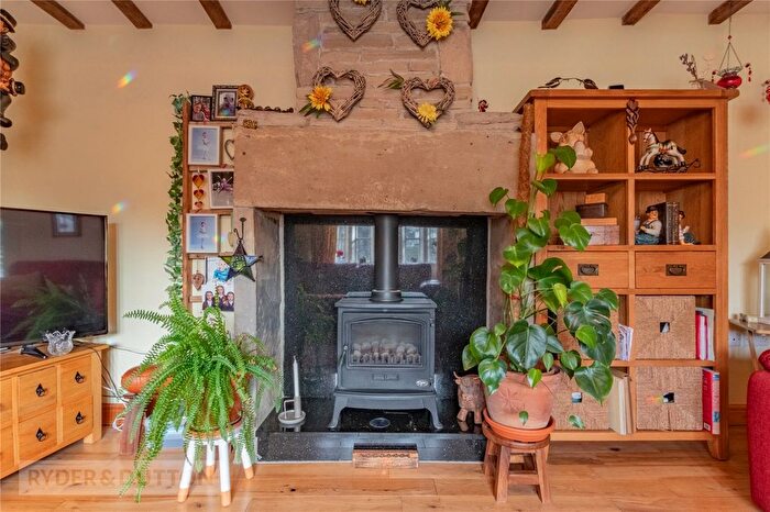 2 Bedroom Semi-Detached House For Sale In Hill Top Fold, Slaithwaite, Huddersfield, West Yorkshire, HD7