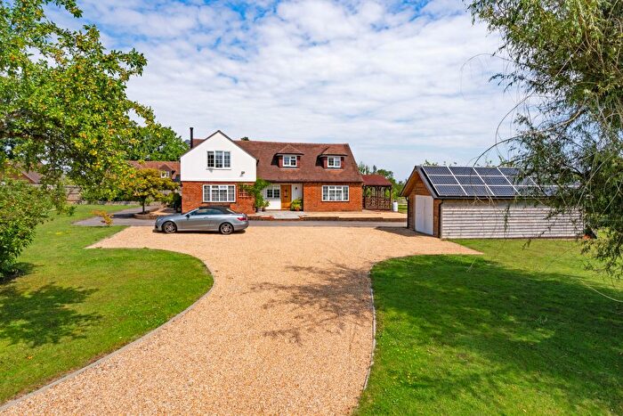 2 Bedroom Property To Rent In Tolhurst Lane, Wadhurst, TN5