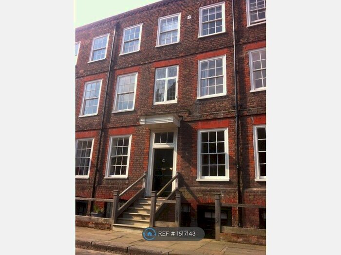 1 Bedroom Flat To Rent In Minor Canon Row, Rochester, ME1