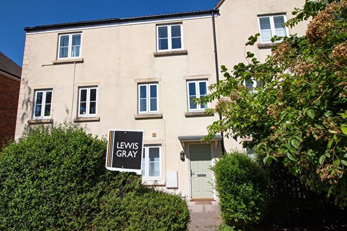 4 Bedroom Terraced House To Rent In Slipps Close, Frome, BA11
