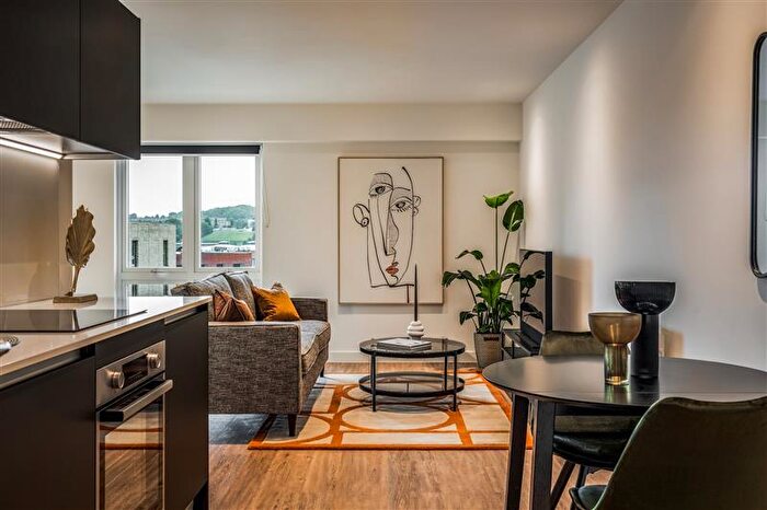 2 Bedroom Apartment To Rent In Sylvester Street, Sheffield, S1