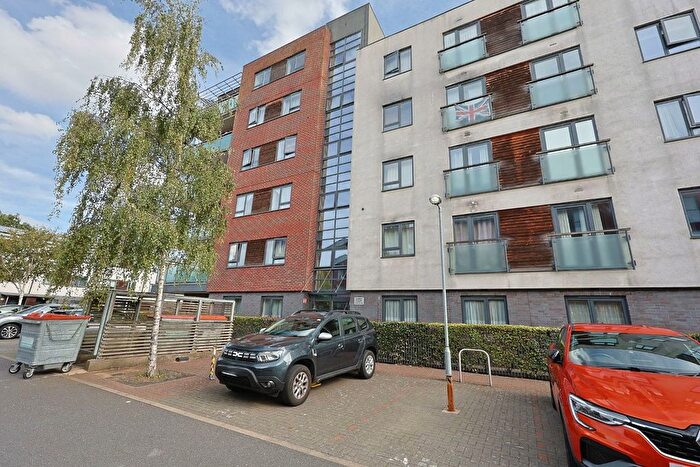 3 Bedroom Flat For Sale In Dower Court, , Penniwell Close, Edgware, HA8