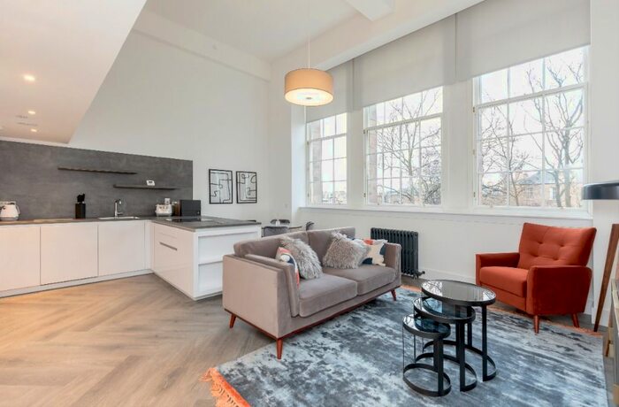 2 Bedroom Flat To Rent In Boroughmuir High School, Bruntsfield, Edinburgh, EH10