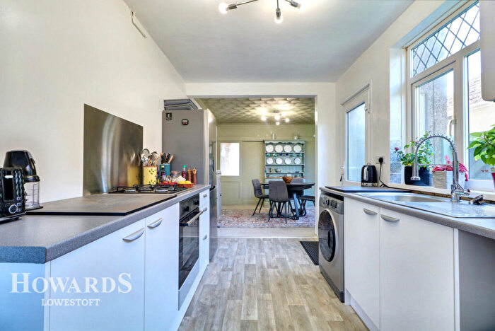 2 Bedroom Semi-Detached House For Sale In Long Road, Lowestoft, NR33