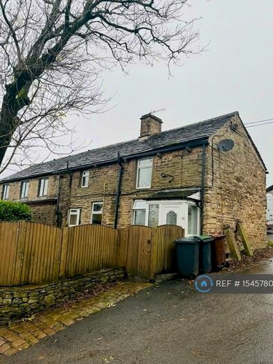 2 Bedroom Semi-Detached House To Rent In The Ashes, Glossop, SK13