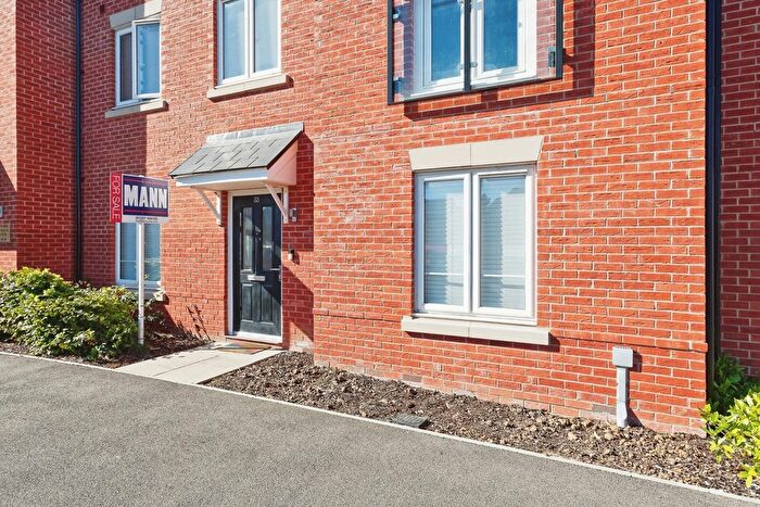 2 Bedroom Flat For Sale In Buffs Road, Canterbury, Kent, CT1