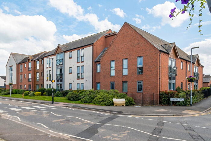 2 Bedroom Flat For Sale In Thurman Lodge, East Leake, LE12
