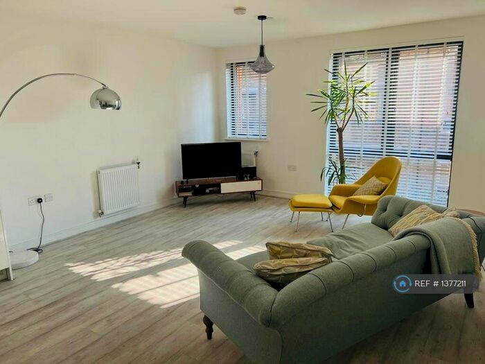 2 Bedroom Terraced House To Rent In Tryon Crescent, London, E9