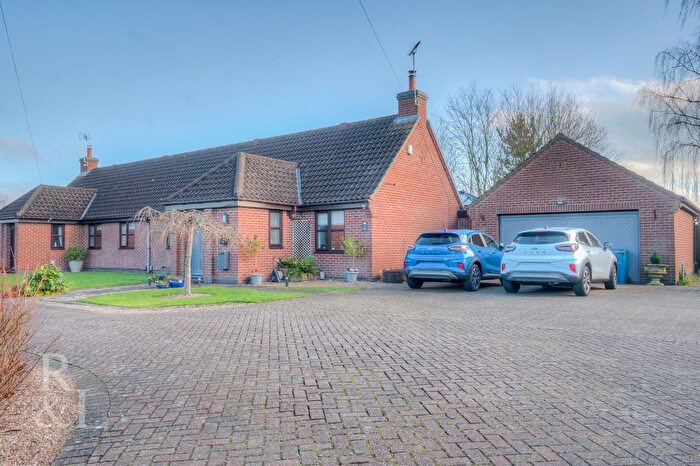 4 Bedroom Semi Detached Bungalow For Sale In Browns Lane, Stanton-On-The-Wolds, Keyworth, Nottingham, NG12